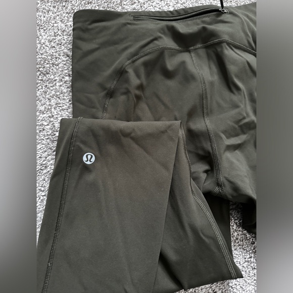 LULULEMON Speed Up Tight *Full On Luxtreme 28” Dark Olive Green Size 6 - Picture 9 of 12